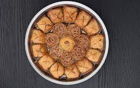 kolionasios-siropiasta-tapsi-1k